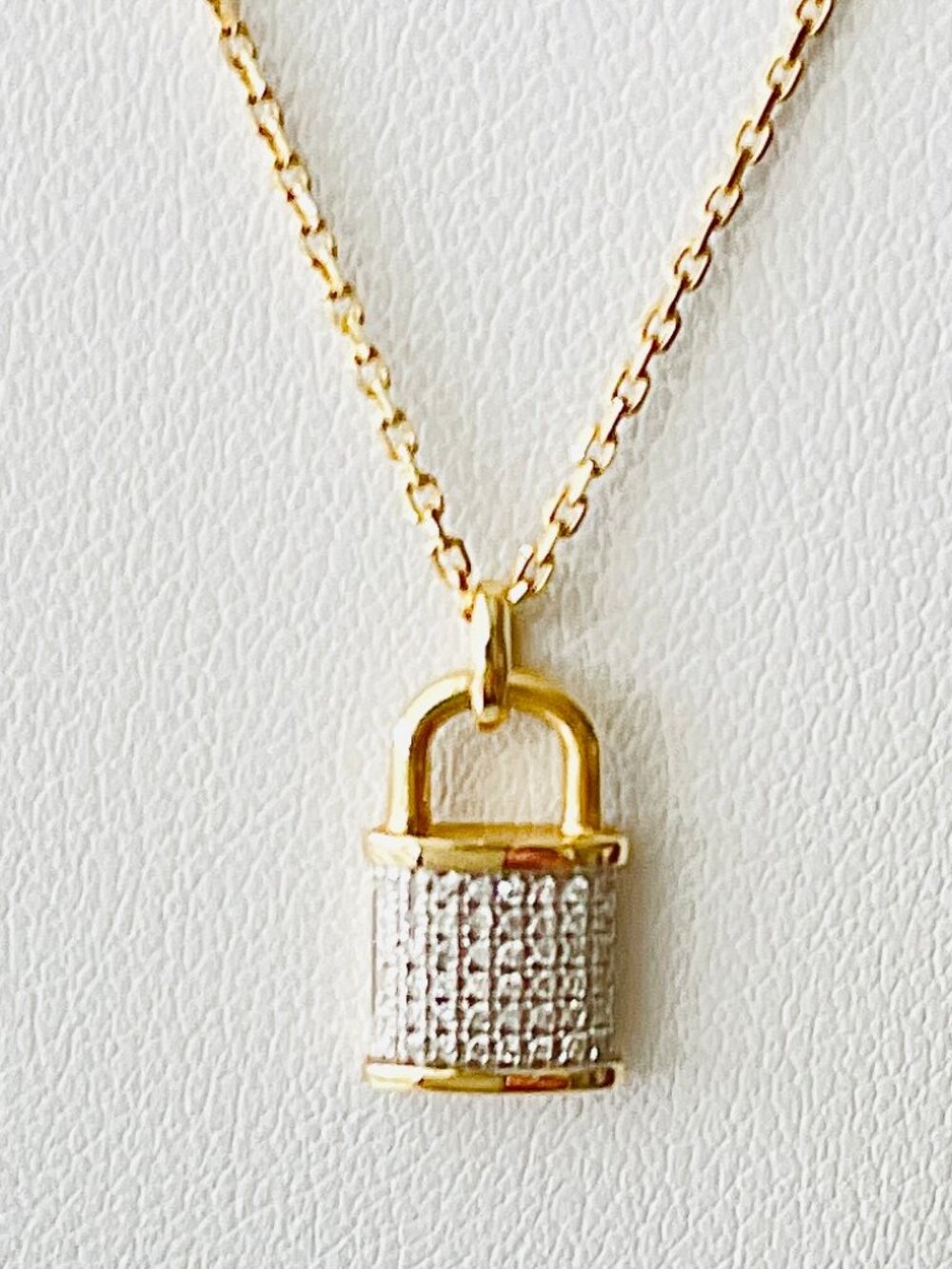 EFFY 14K Gold Diamond Padlock Necklace Paperclip Chain 16-18" Box